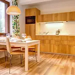 Apartament Tri Studnicky *