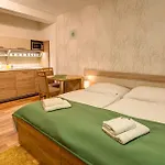 Apartament Tri Studnicky