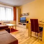 Apartament Tri Studnicky *