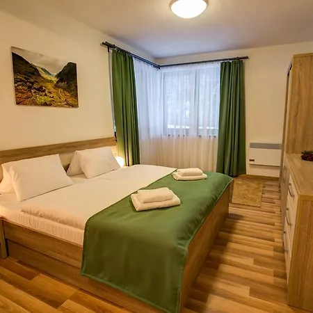 Apartment Tri Studnicky *
