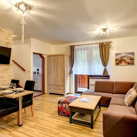 Tri Studnicky Apartment